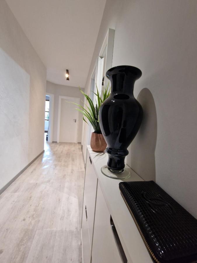 וארנה Marsselis Luxe Port Apartment מראה חיצוני תמונה